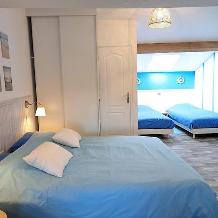 Bed and Breakfast La Maison Millesime La Caunette Exterior foto
