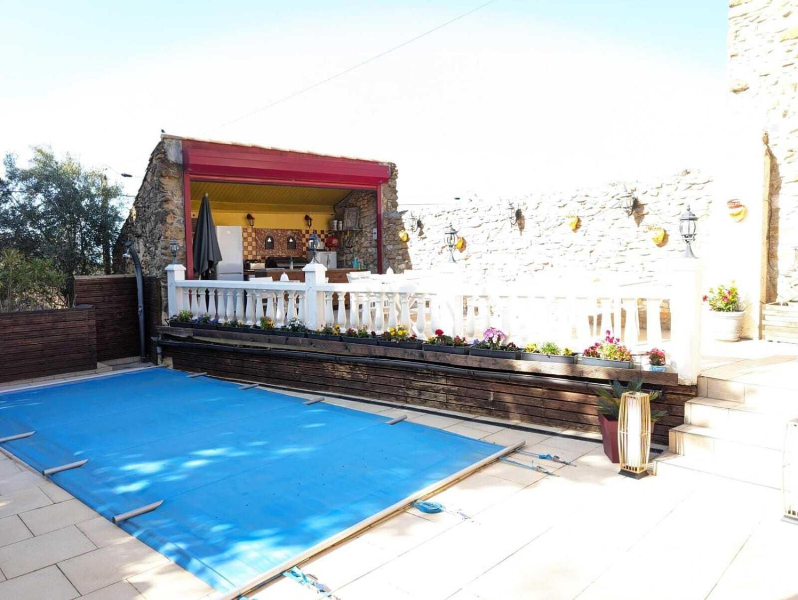 Bed and Breakfast La Maison Millesime La Caunette Exterior foto