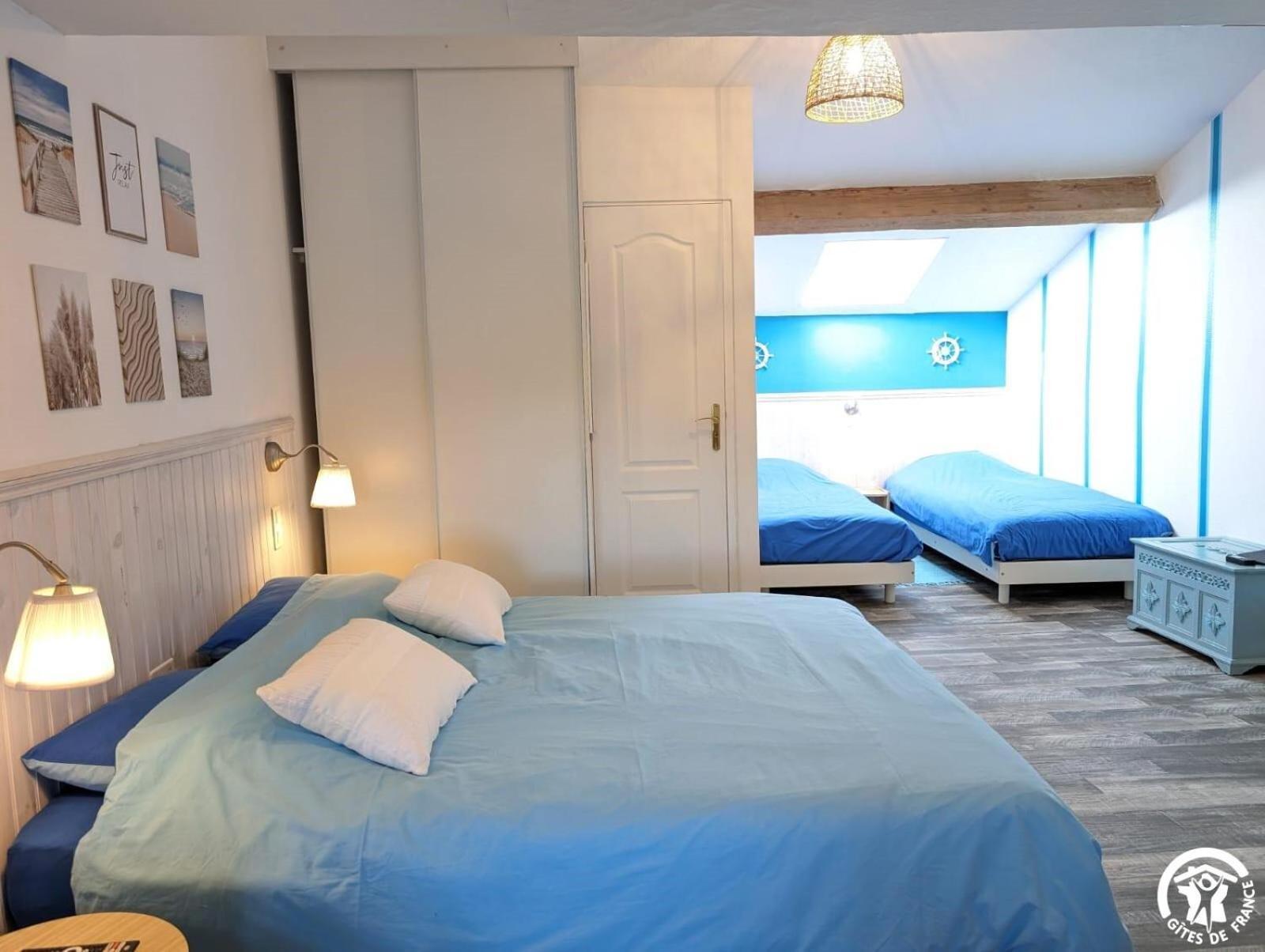Bed and Breakfast La Maison Millesime La Caunette Exterior foto