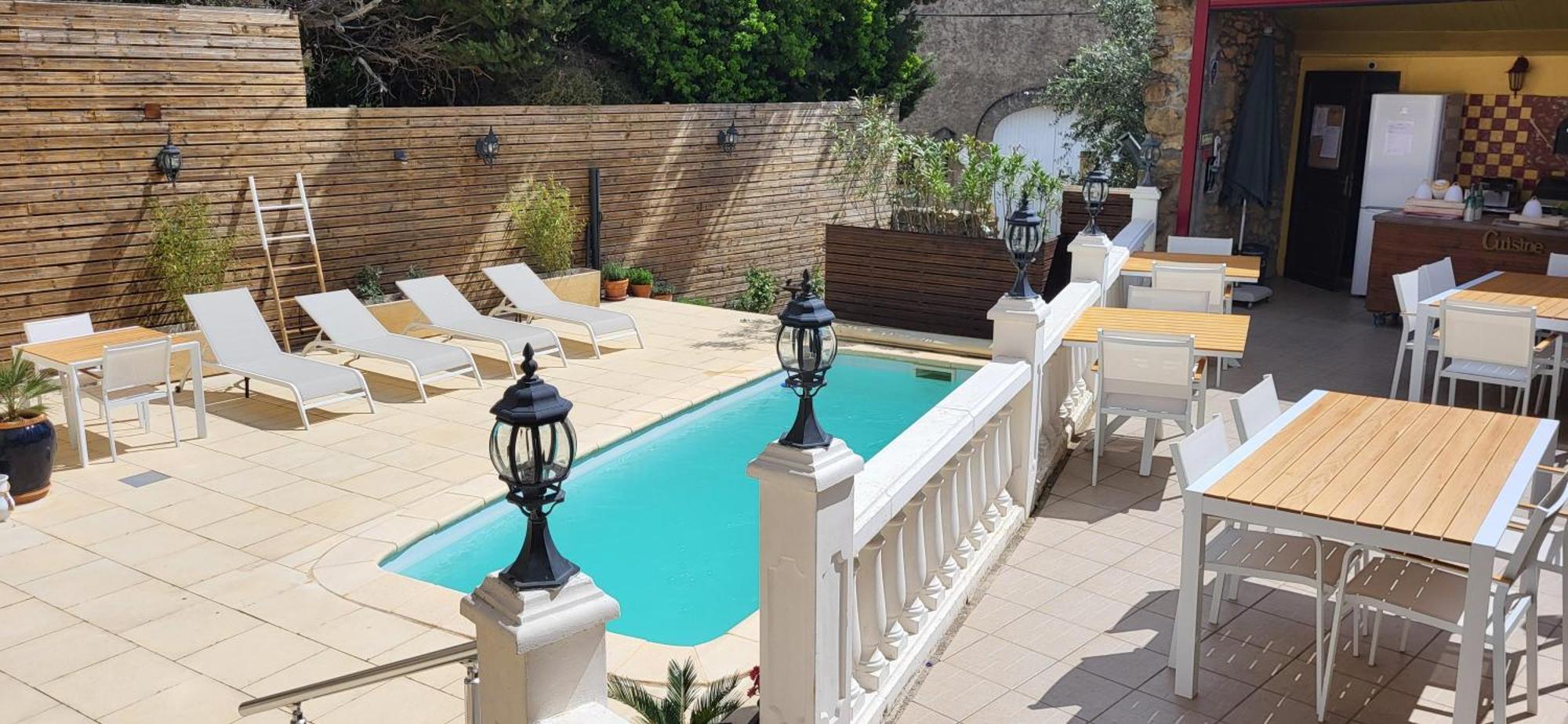 Bed and Breakfast La Maison Millesime La Caunette Exterior foto