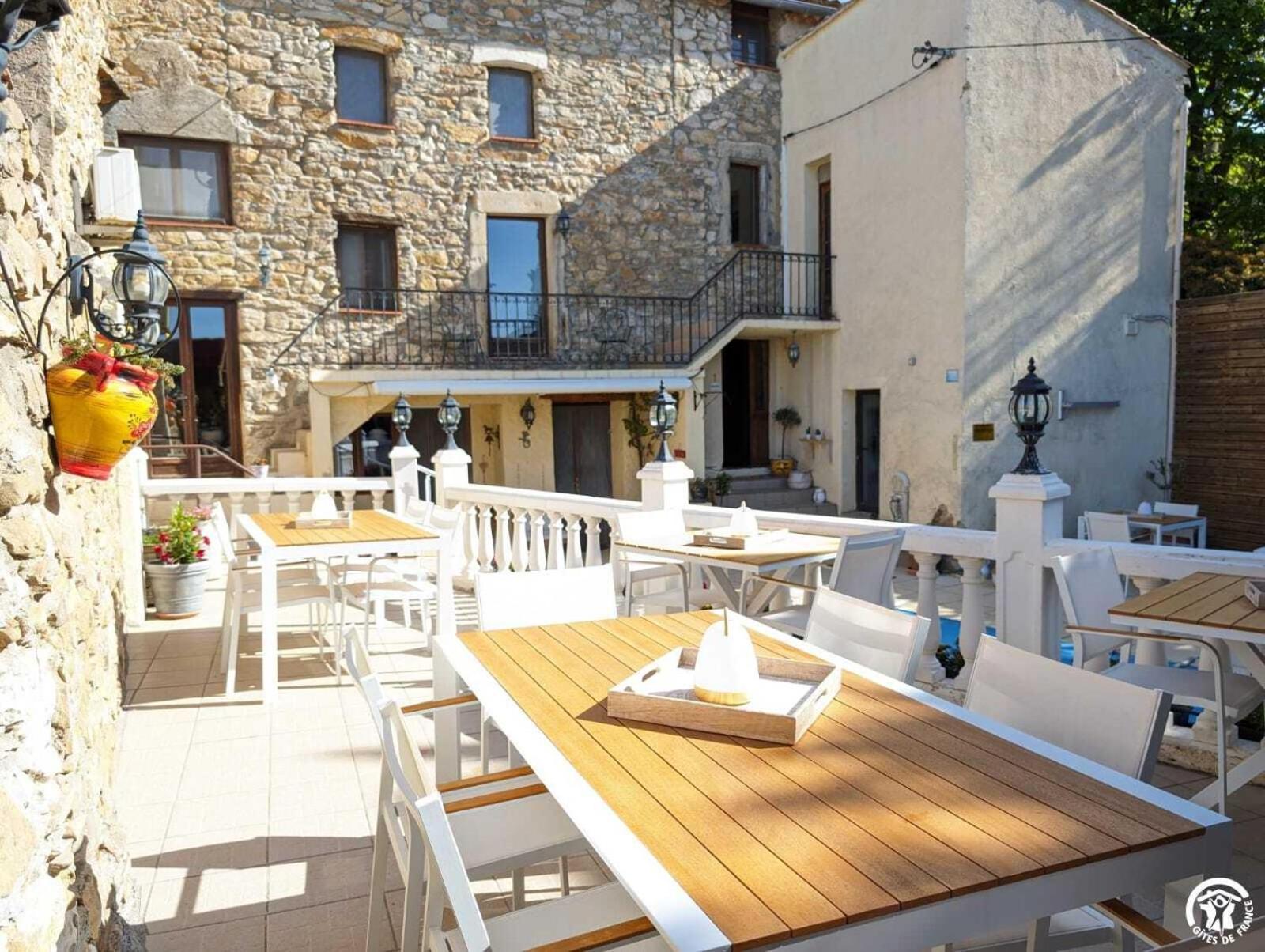 Bed and Breakfast La Maison Millesime La Caunette Exterior foto