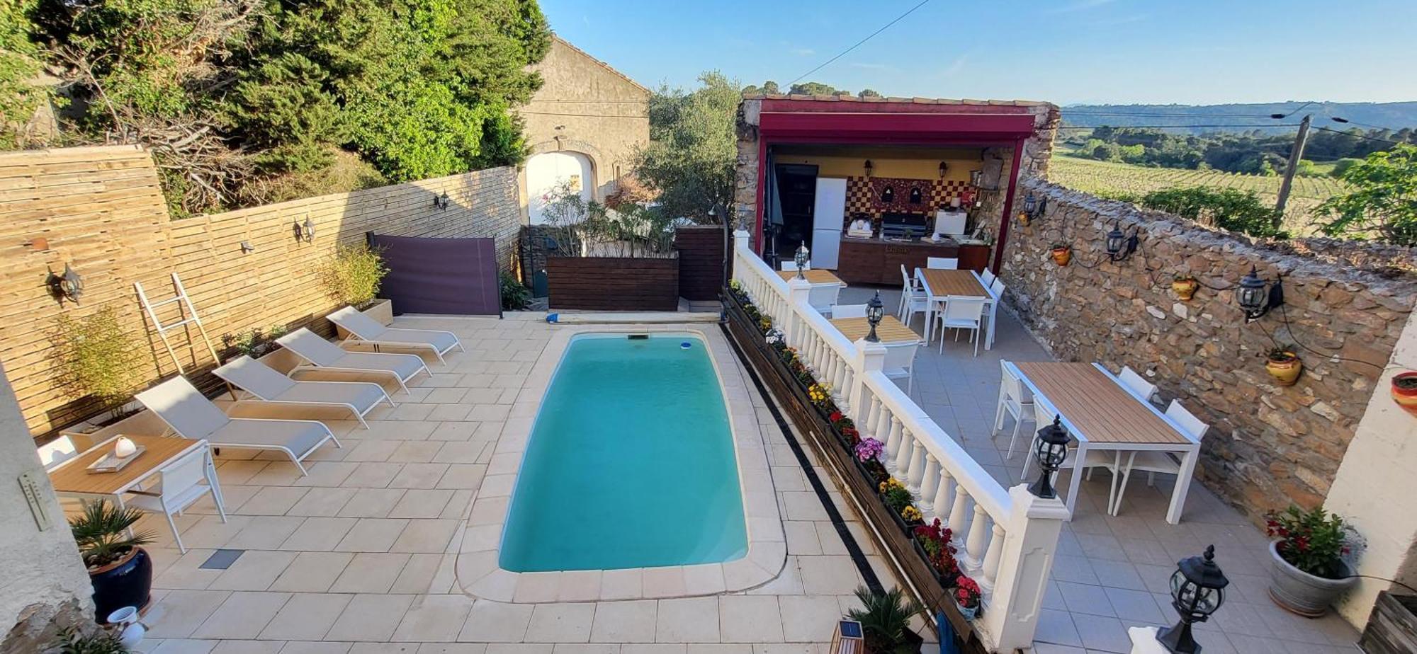 Bed and Breakfast La Maison Millesime La Caunette Exterior foto